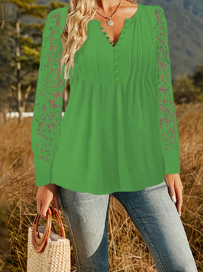 Casual Women'S Clothing in Larger Sizes, Featuring a Comfortable Blouse with Lace Hem Sleeves, a Pleated Design, And a Easy Button-Up T-Shirt Suitable for Home, Leisure, And Outdoor Activities