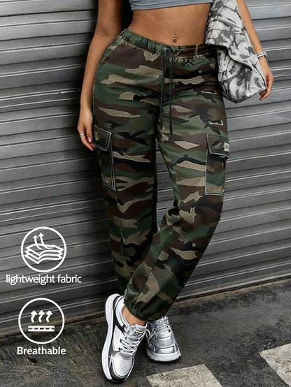 Women's Casual Camouflage Work Pants with Large Patch Pockets, Elastic Drawstring Waistband, and Tapered Cuffs, Suitable for Daily Outdoor Leisure Wear
