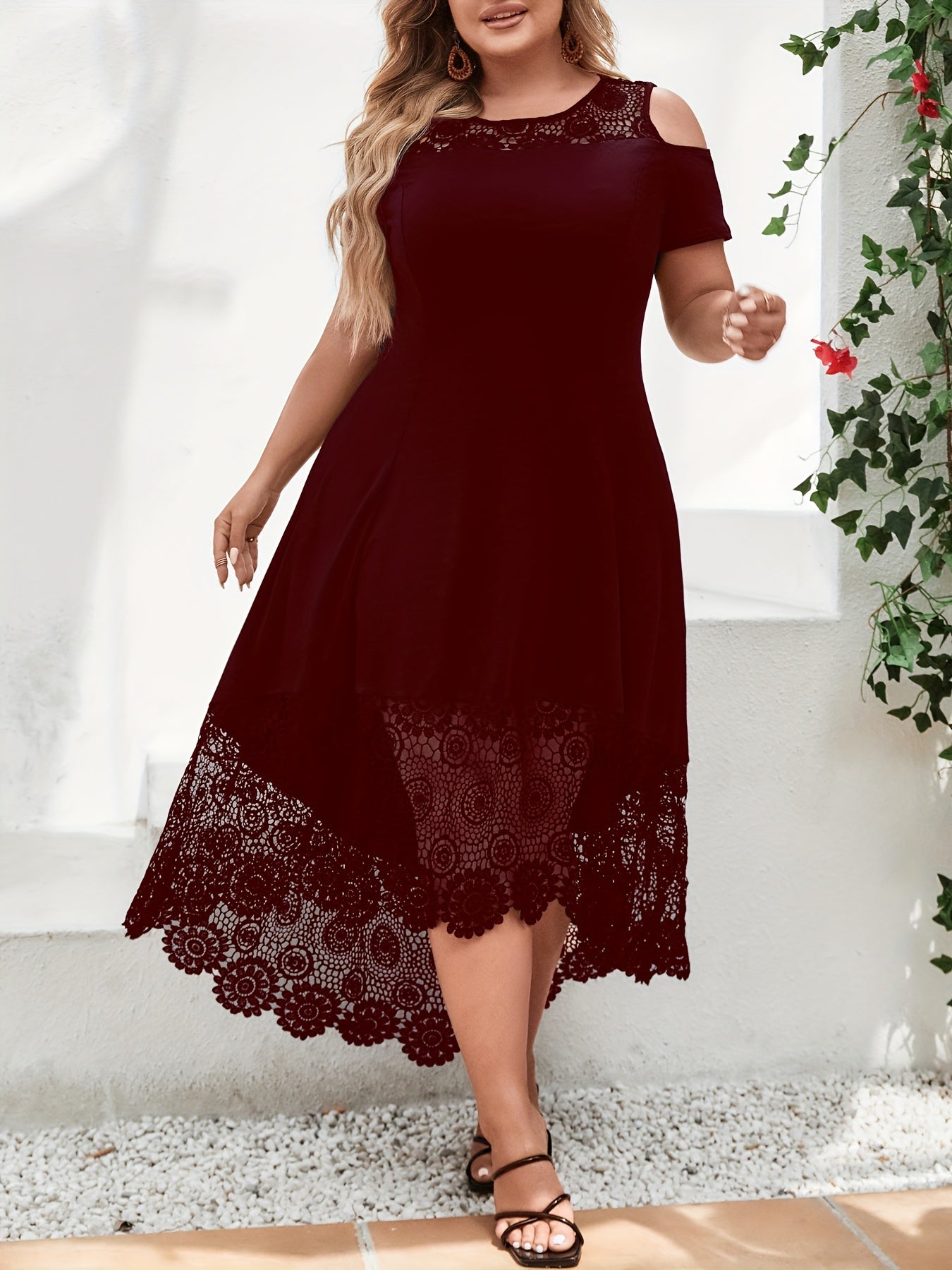 Women'S Plus Size Ruffle Dress for Spring and Summer, Color Block Lace Cold Shoulder Design with Medium Stretch and Asymmetrical Hem