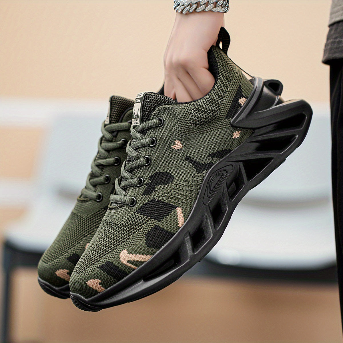 Men's Lightweight Breathable Camo Hiking & Running Shoes - EVA Cushioned MD Sole, Low-Top Design for All-Season Outdoor & Casual Wear, Hiking Accessories