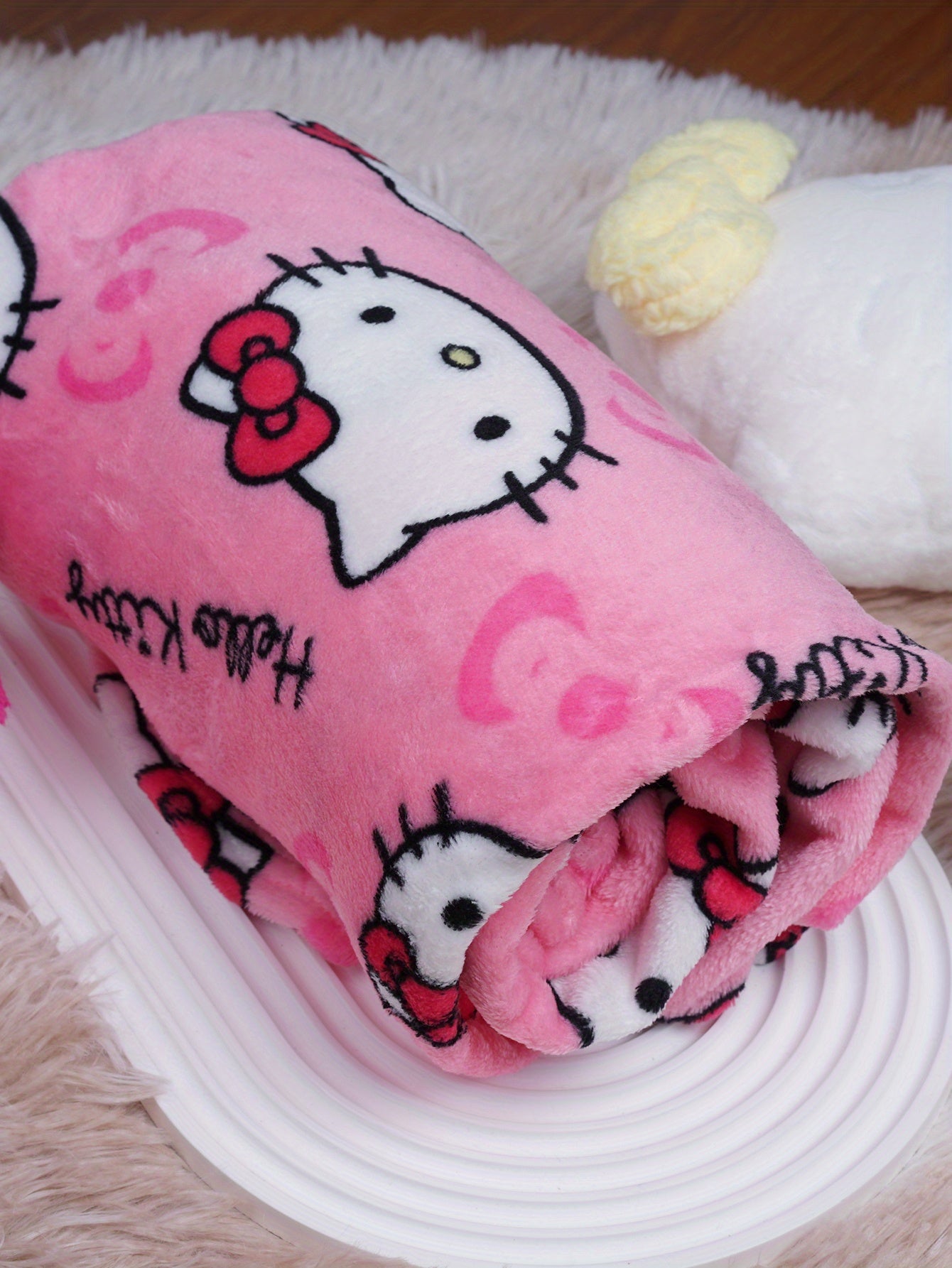 Sanrio Hello Kitty Men's Anime Pajamas - Hello Kitty Face & Iconic Print Flannel Sleepwear, Cozy Winter Lounge Pants, Machine Washable Cartoon Sleepwear for & Men (-)