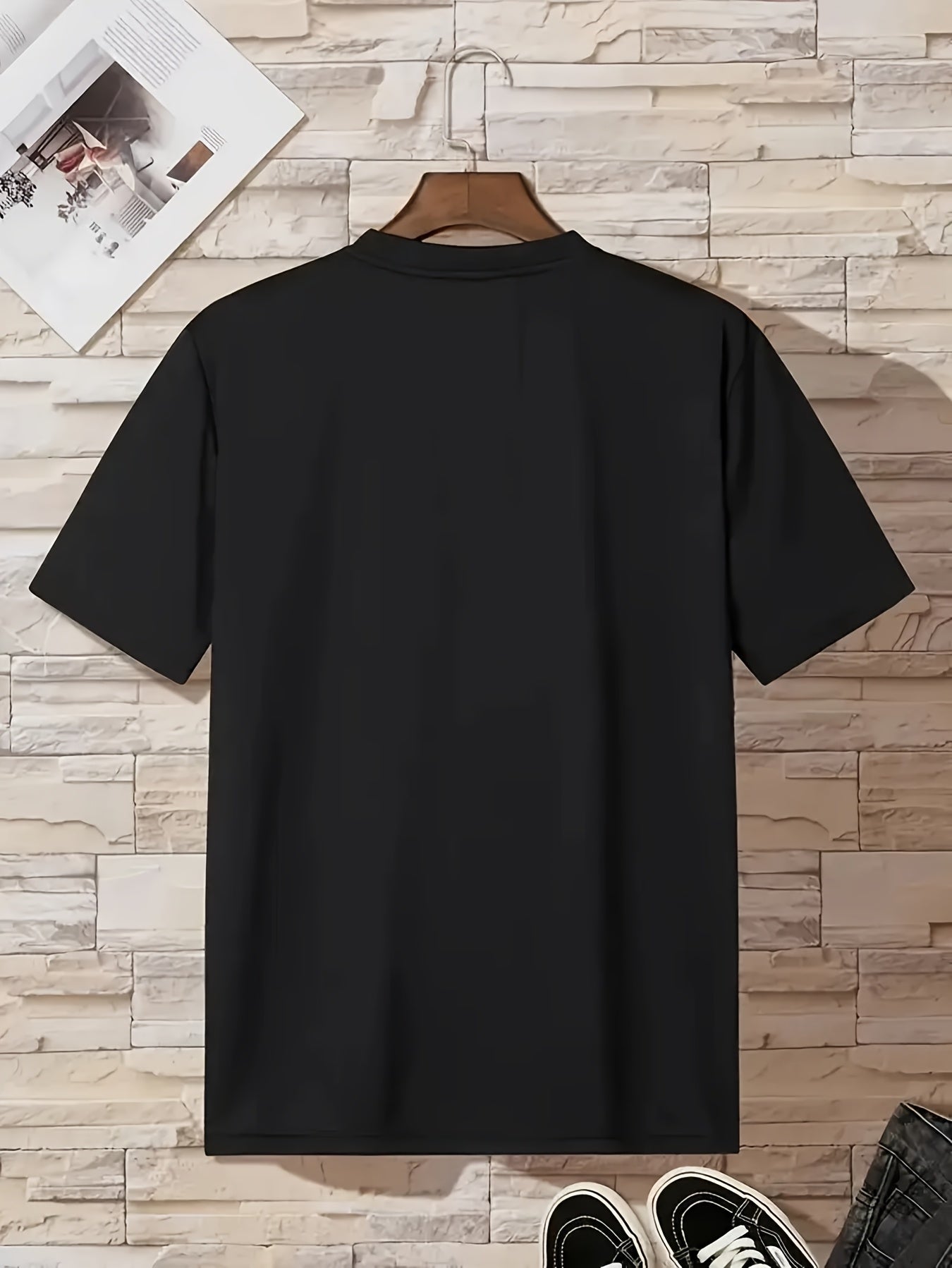 Men'S Casual T-Shirt Featuring a Creative Letter Design, Made from 100% Knit Fabric, Perfect for Spring And Summer with Its Short Sleeves, Stylish And Adaptable