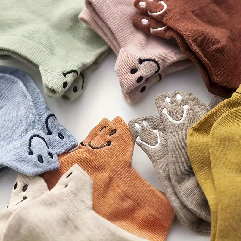10 Pairs Women's Ankle Socks - Low-Cut Suitable for Uniforms, 10 Color Variety, Hand Washable Comfy Sock Stockings for Casual Attire, Hosiery (No Dryer)