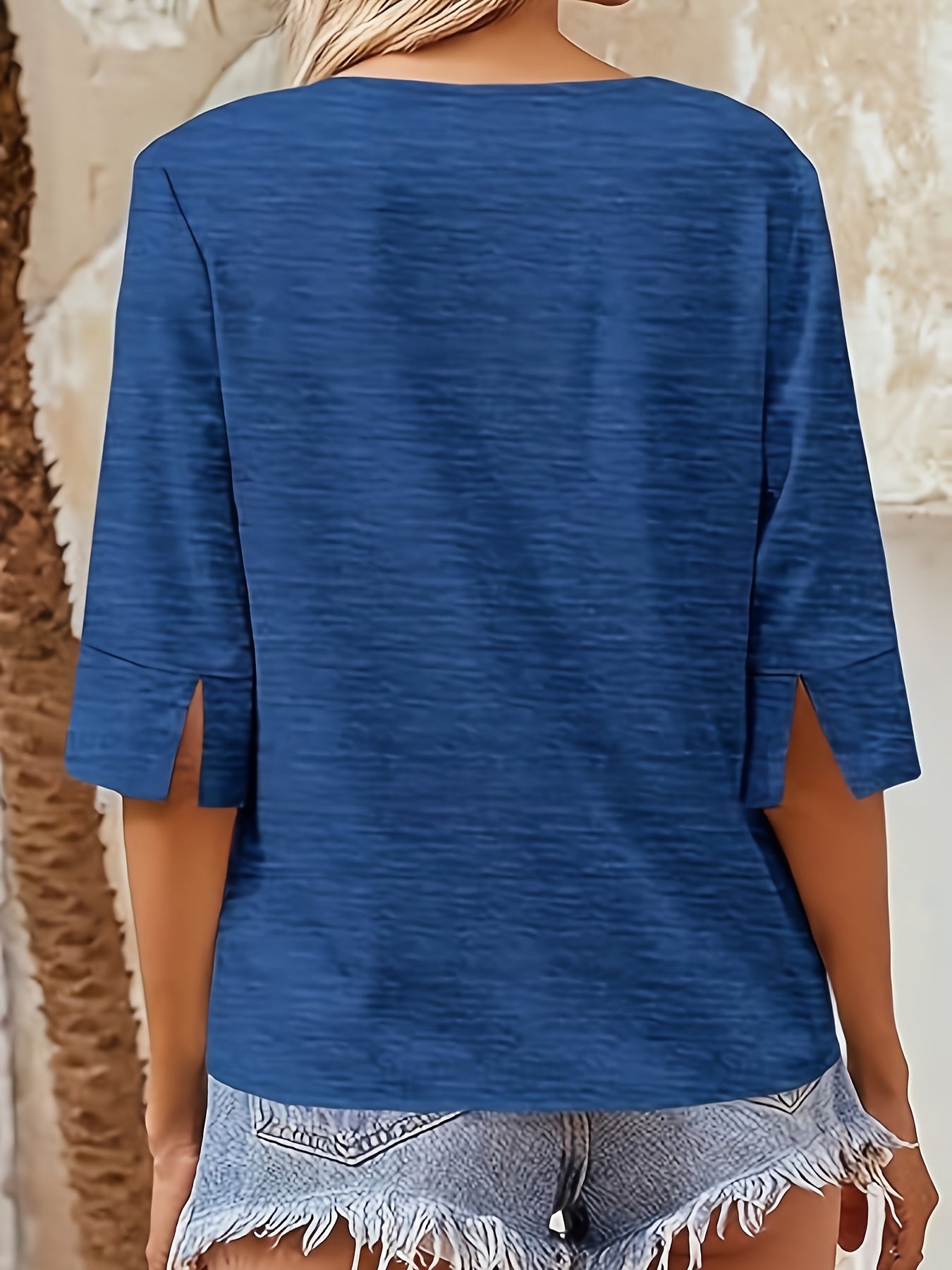 Women's V-neck Half Sleeve Loose Basic T-shirt