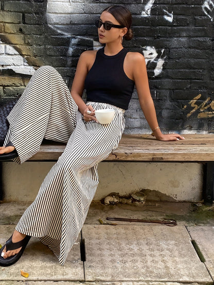 Casual Women'S Striped Wide-Leg Trousers Made Of, Featuring an Elastic Waistband, Machine Washable Fabric, Vertical Stripes, And Suitable for Comfortable Wear Throughout The Year