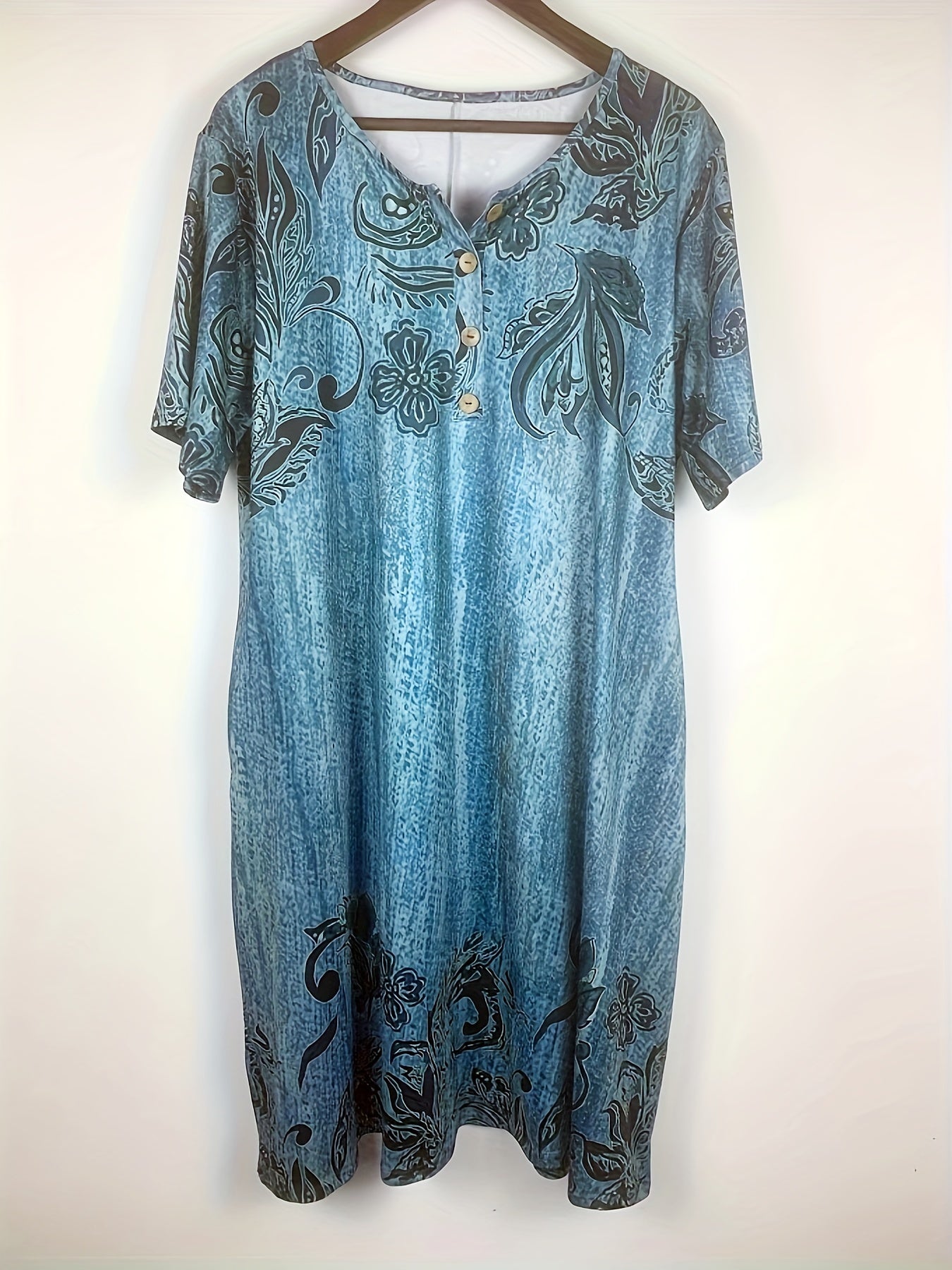 Plus Size, Women's Short Sleeve V-Neck Button Floral Print Dress