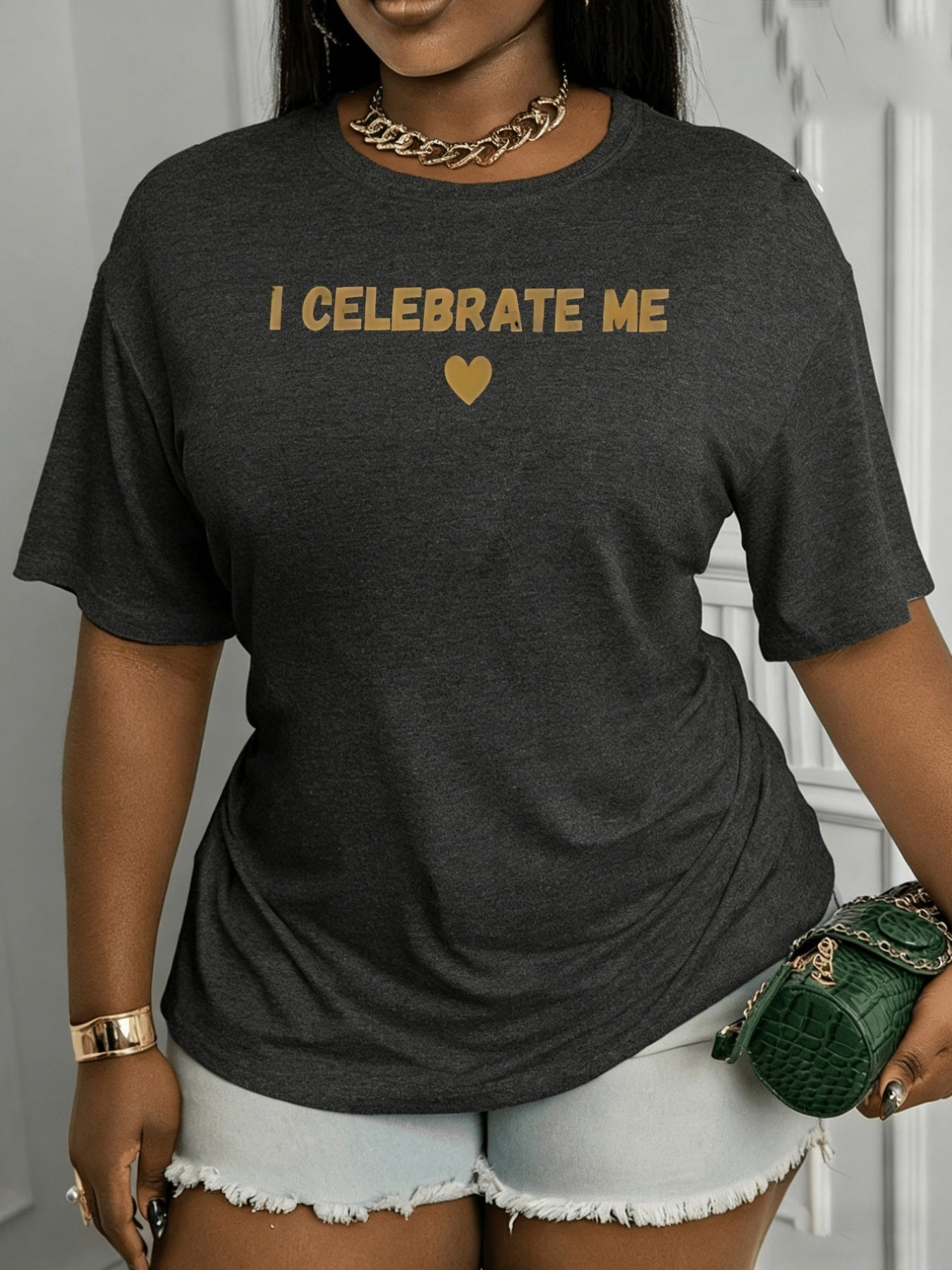 Plus Size - Fun I CELEBRATE ME, Heart Printed Women'S Plus Size T-Shirt, Cute Casual Outdoor Spring Summer Style, Holiday Party Wear, Loose Fit for Comfort, Women'S Printed Short Sleeve Plus Size T-Shirt Top