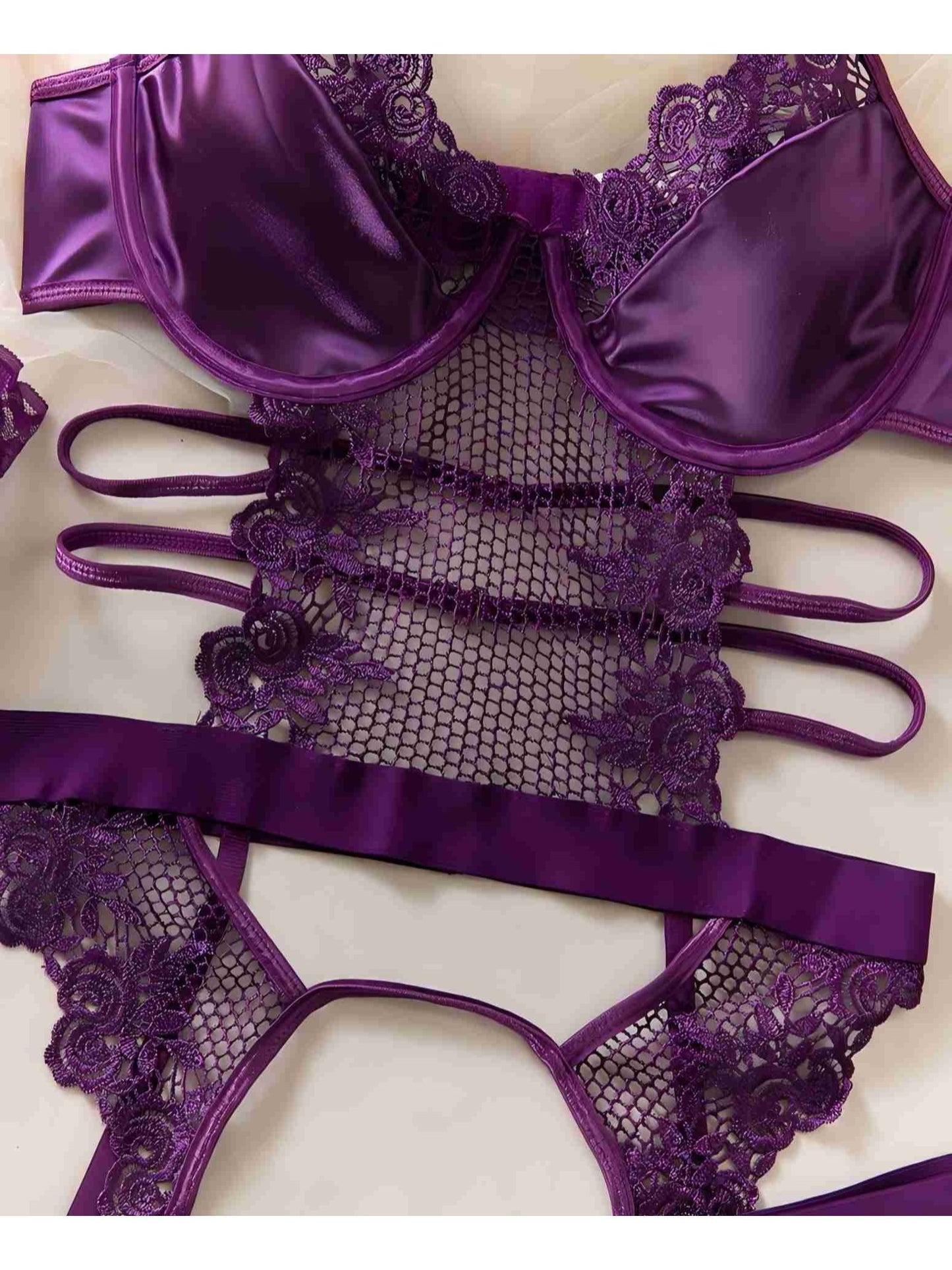 3pcs Sexy Semi-Sheer Lace Mesh Satin Lingerie Set with Garter Belt for Women, Contrast Lace Garter Bustier Bodysuit, Adjustable Strap Babydoll Corset with Stockings, Halloween Roleplay Costume, Hot Outfit Party Clothing Seductive Intimate Apparel Underwea