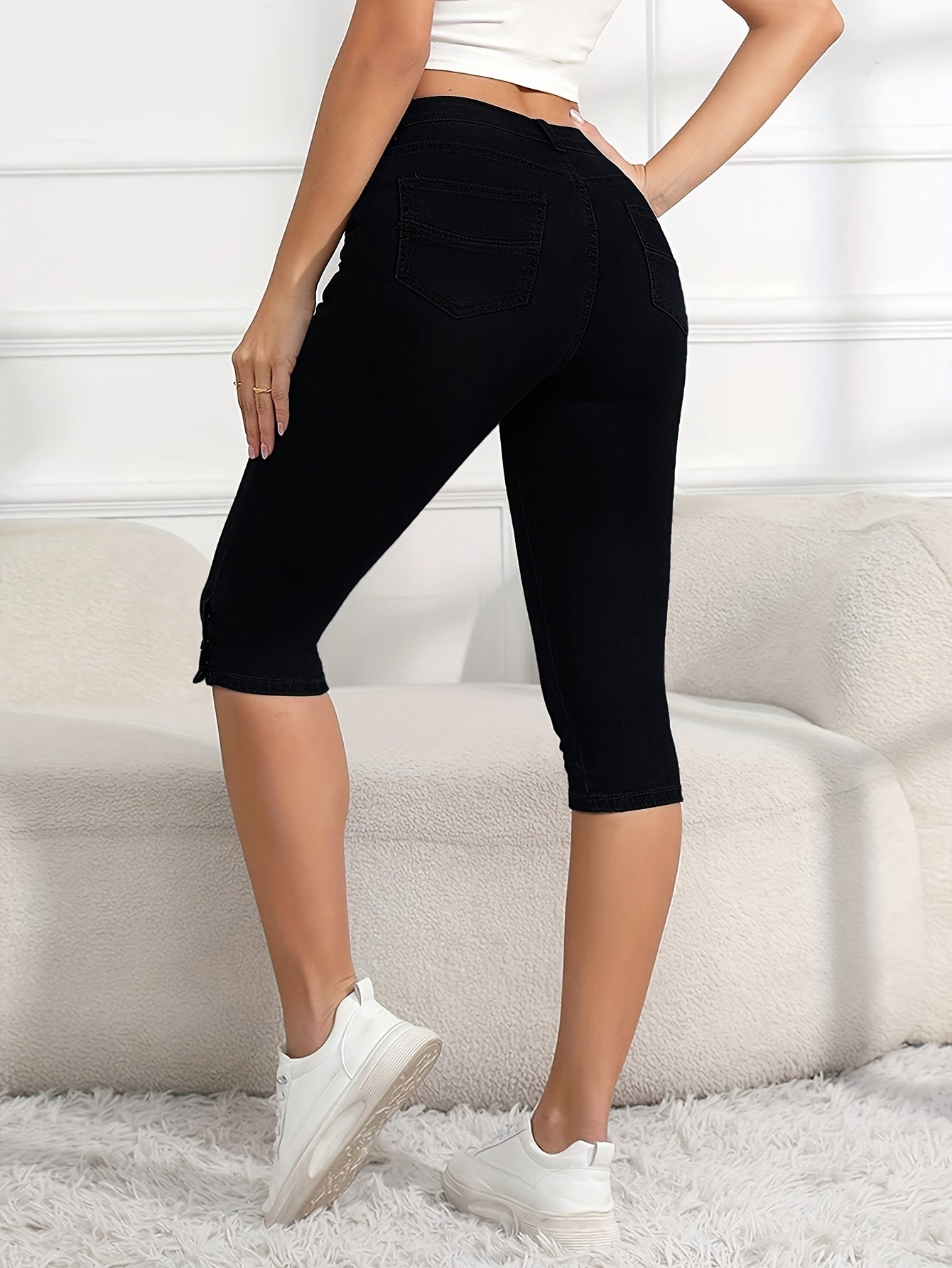 Women's Cropped Elastic Denim Mid Length Pants with Button Closure And Functional Pockets, Casual Style Cut Jeans, Comfortable for Daily Use