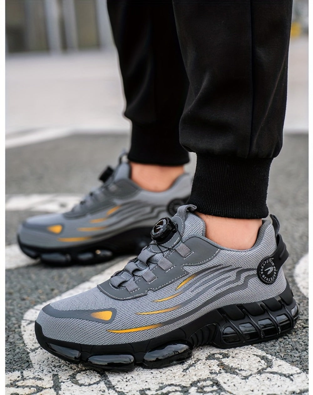 Unisex Work & Safety Shoes - Crush Resistant & Slip-On 610149