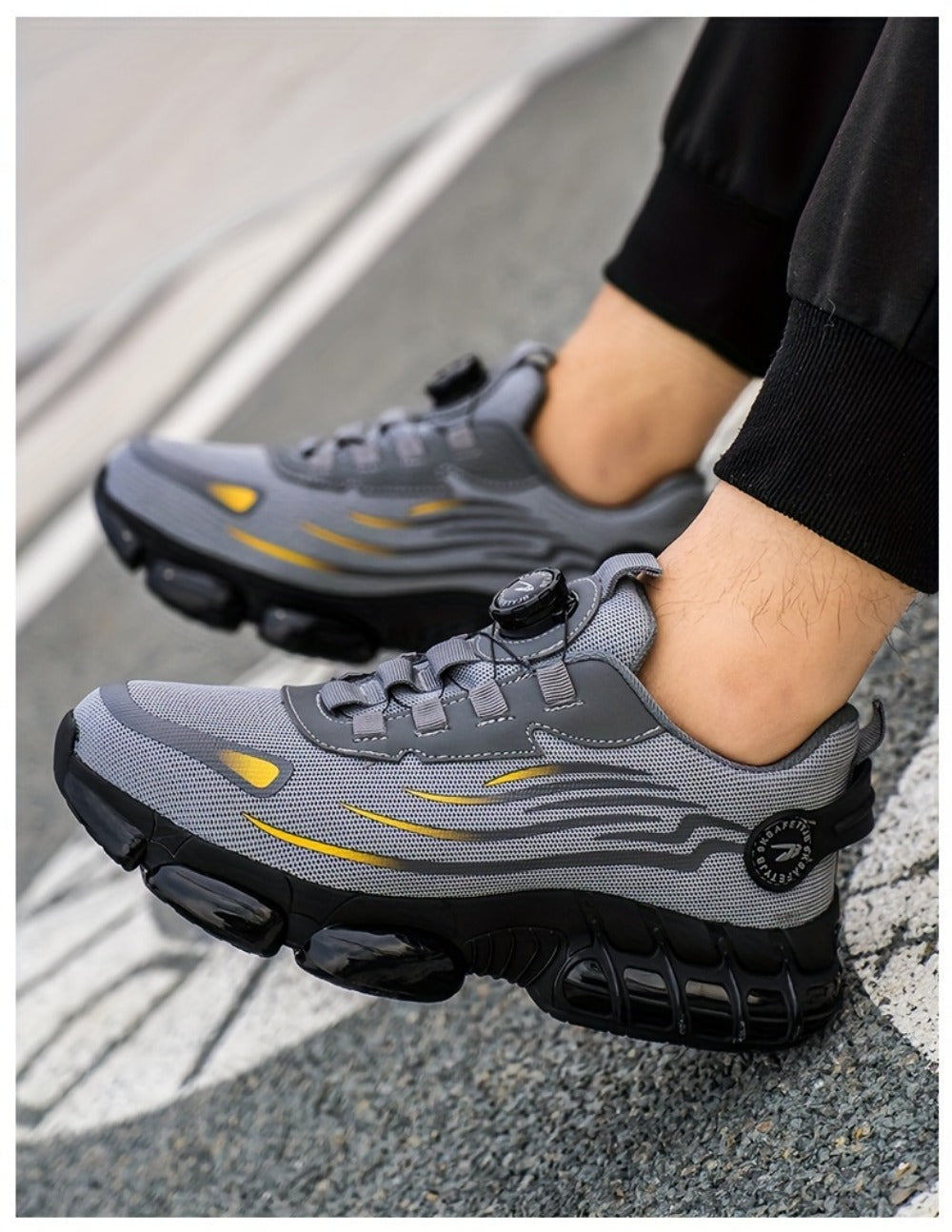 Unisex Work & Safety Shoes - Crush Resistant & Slip-On 610149