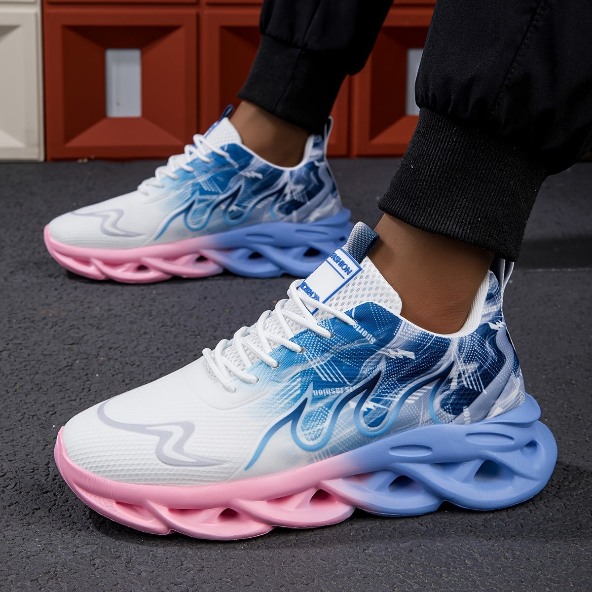 Men's Fashion Sneakers - Casual, Fade Color, Fried Dough Twists Soles, Suitable for Outdoor Dating & Street Parties