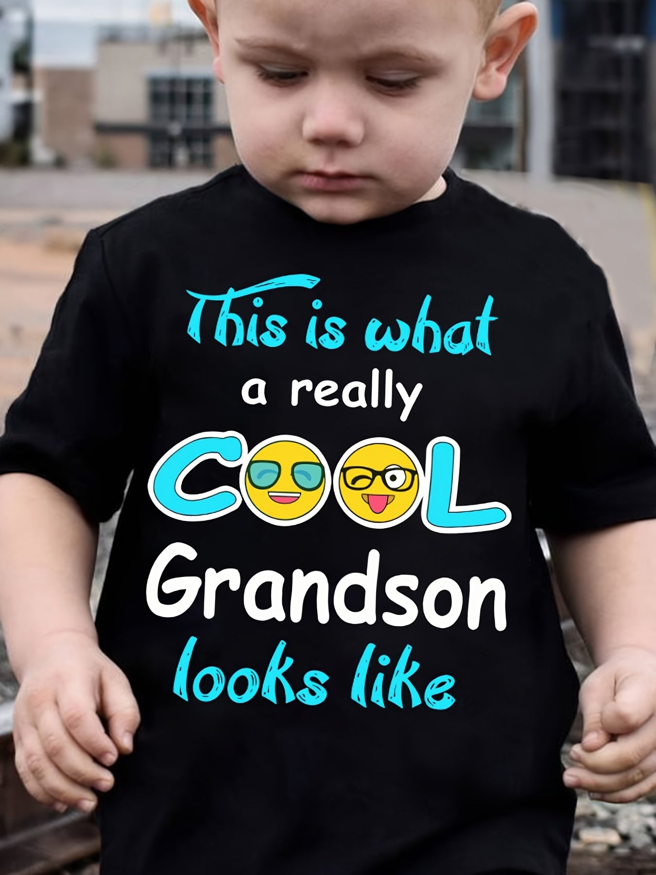 T-Shirt, This Is What a Really Cool Grandson Looks Like Print, Comfortable And Casual Round Neck, Short Sleeved