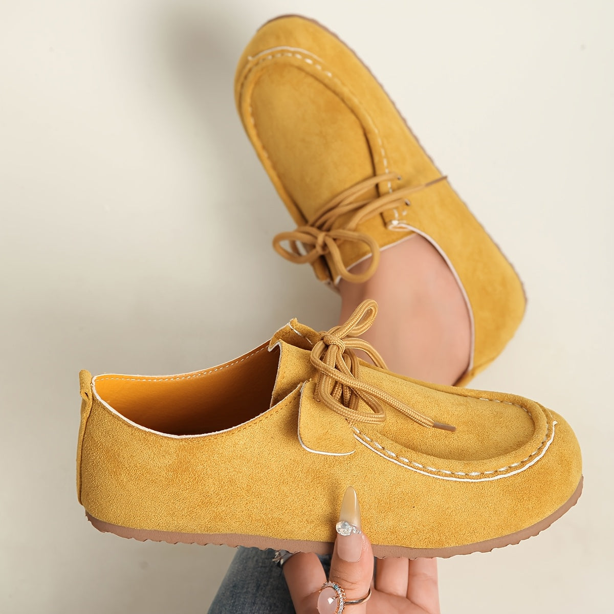 [Lace-Up Casual Shoes] Retro Lace-Up Casual Shoes for Women With Soft Soles, Comfortable for Daily Commuting, Versatile Spring And Autumn Single Shoes, Easy to Wear Without Tiring Feet, Women Shoes