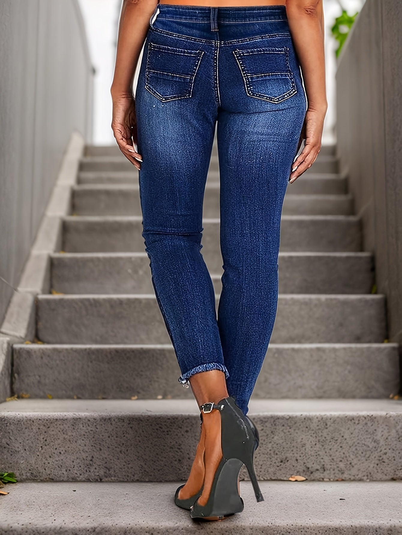 KUYIGO Women's Boyfriend Skinny Jeans Ripped Distressed Stretchy Denim Pants