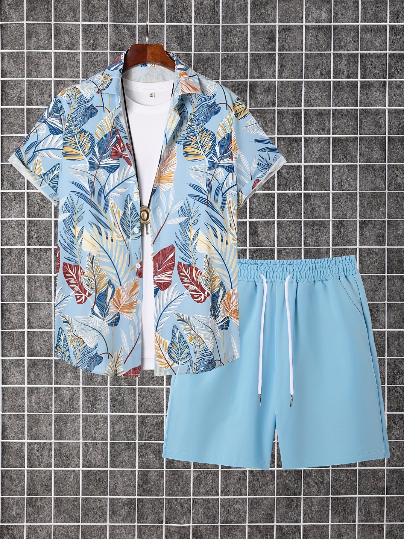 Set of 2pcs: Men'S Summer Short-Sleeve Button-Up Shirt And Shorts.