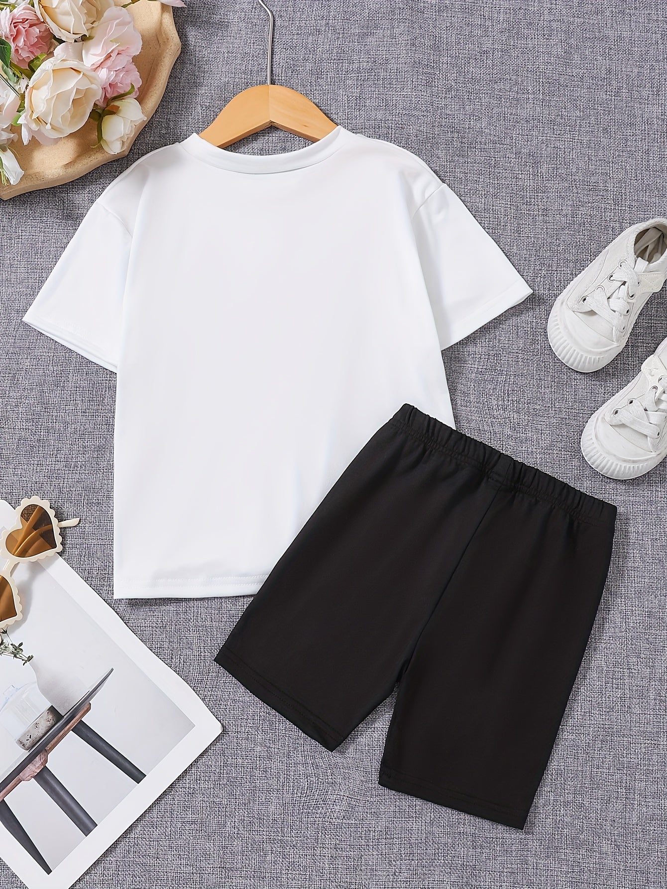 2pcs Girls' Spring/Summer Casual Set | White Short-Sleeve Top with Prints and Black Shorts, Knitted Fabric with Slight Stretch, Regular Fit, for Outdoor