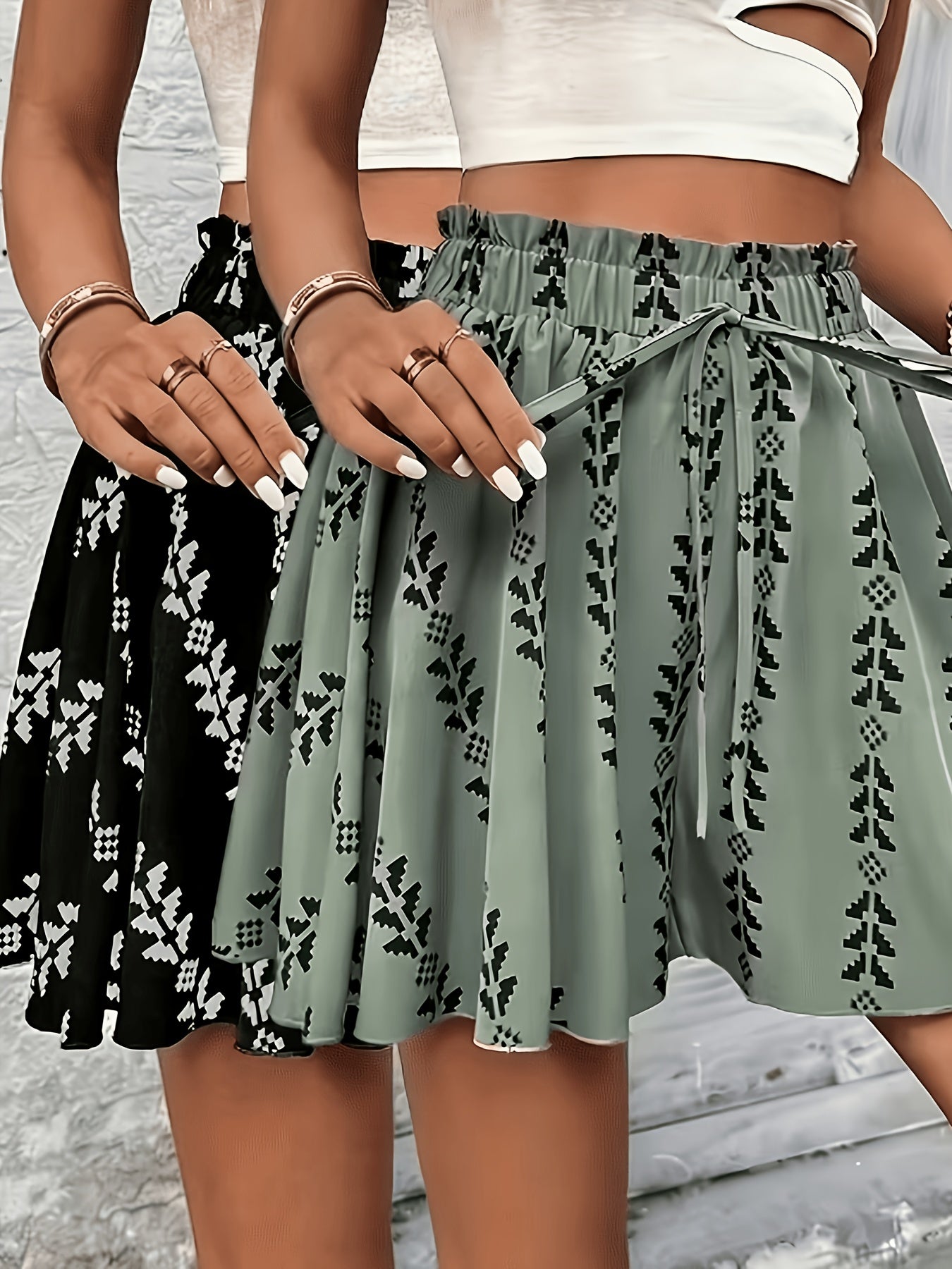 Elegant 2pcs Set, Summer Floral Print, Elastic Waistband, Loose Fit Design, Beach Vacation Shorts