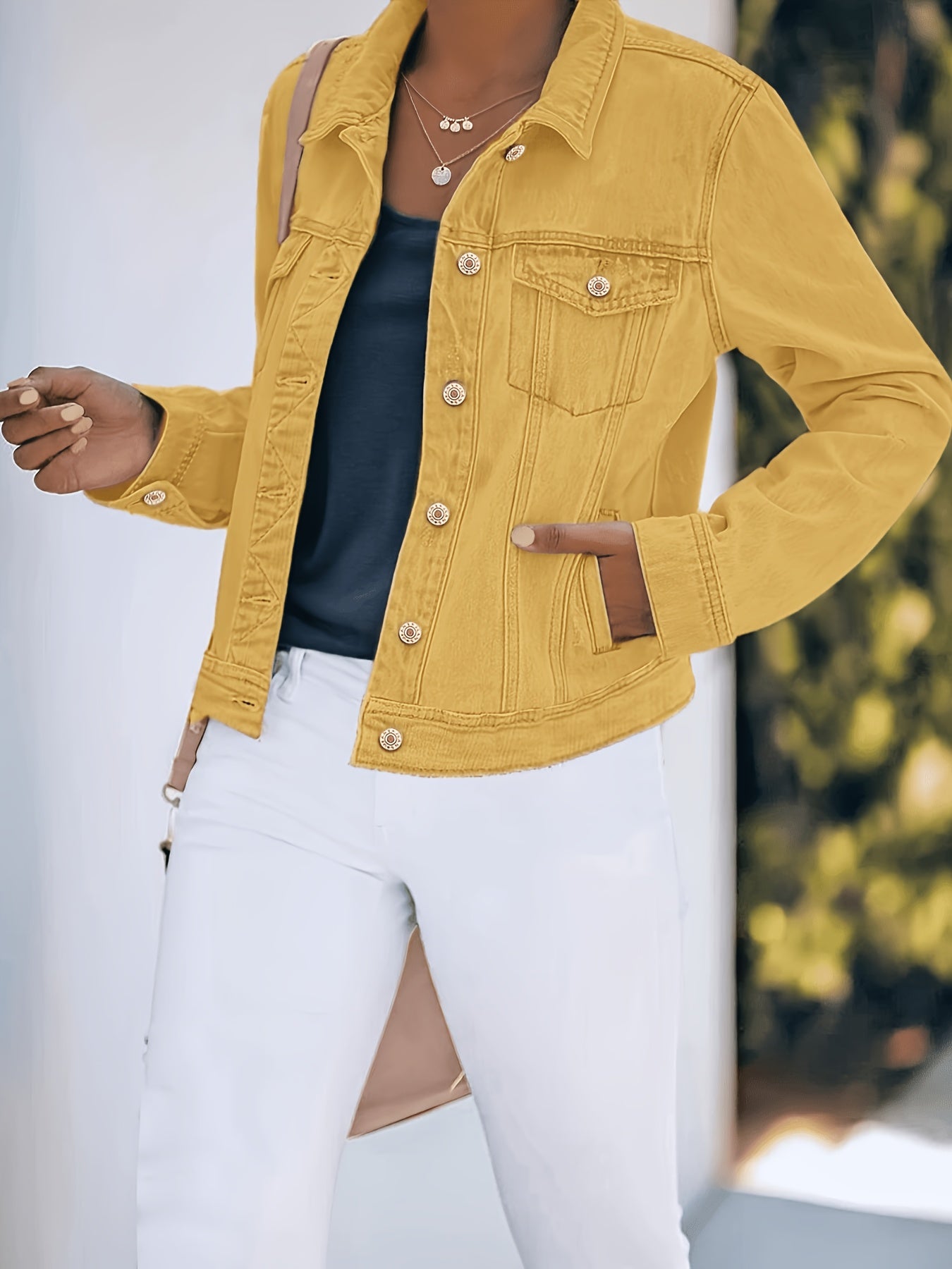 Women'S Retro-Wash Cropped Denim Jacket: Slim-Fit Button-Front Coat - Casual Everyday Denim Jacket, Perfect For Spring & Autumn Layering - Pairs Beautifully With Jeans, Dresses, And Skirts