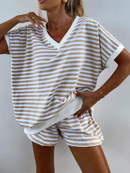 Women'S 2pcs Striped Lounge Set Short Sleeve V-Neck Top And High-Waist Shorts, Casual Athletic Sleepwear Outfit, Summer Sportswear