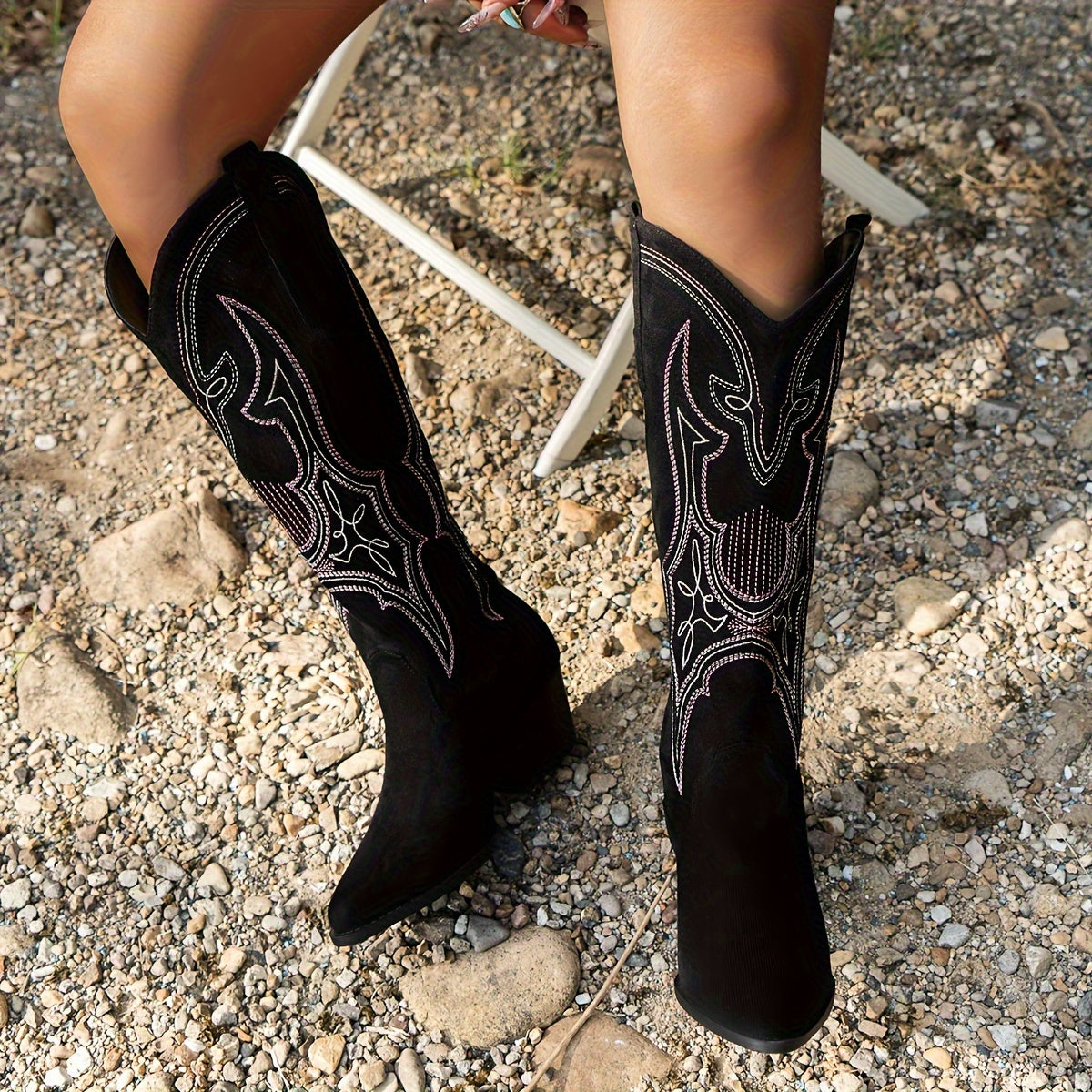 Women's Retro Western Embroidered Cowboy Boots - Slip-On Chunky High Heel, Pointed Toe & Geometric Stitching, Breathable Fabric Upper & TPR Sole for Casual All-Season Wear, Everyday Footwear, Vintage Style, Stylish Embroidery, Trend Followers