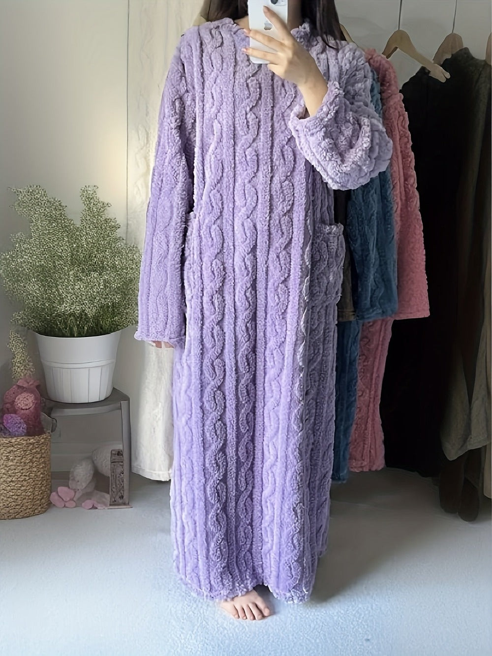 Women's Plush Robe - Plush Comfort
