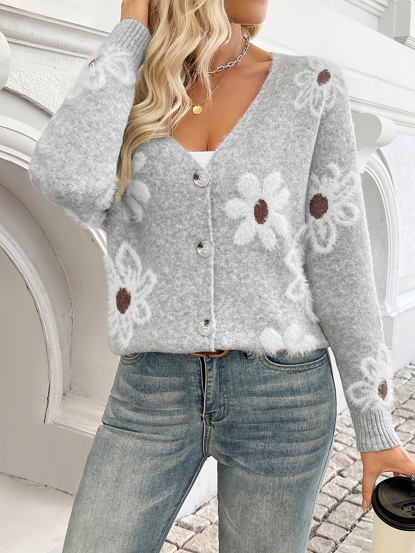 Autumn And Winter Fashion Queen Tops Long Sleeve V-Neck Casual Sweater Cardigan Women