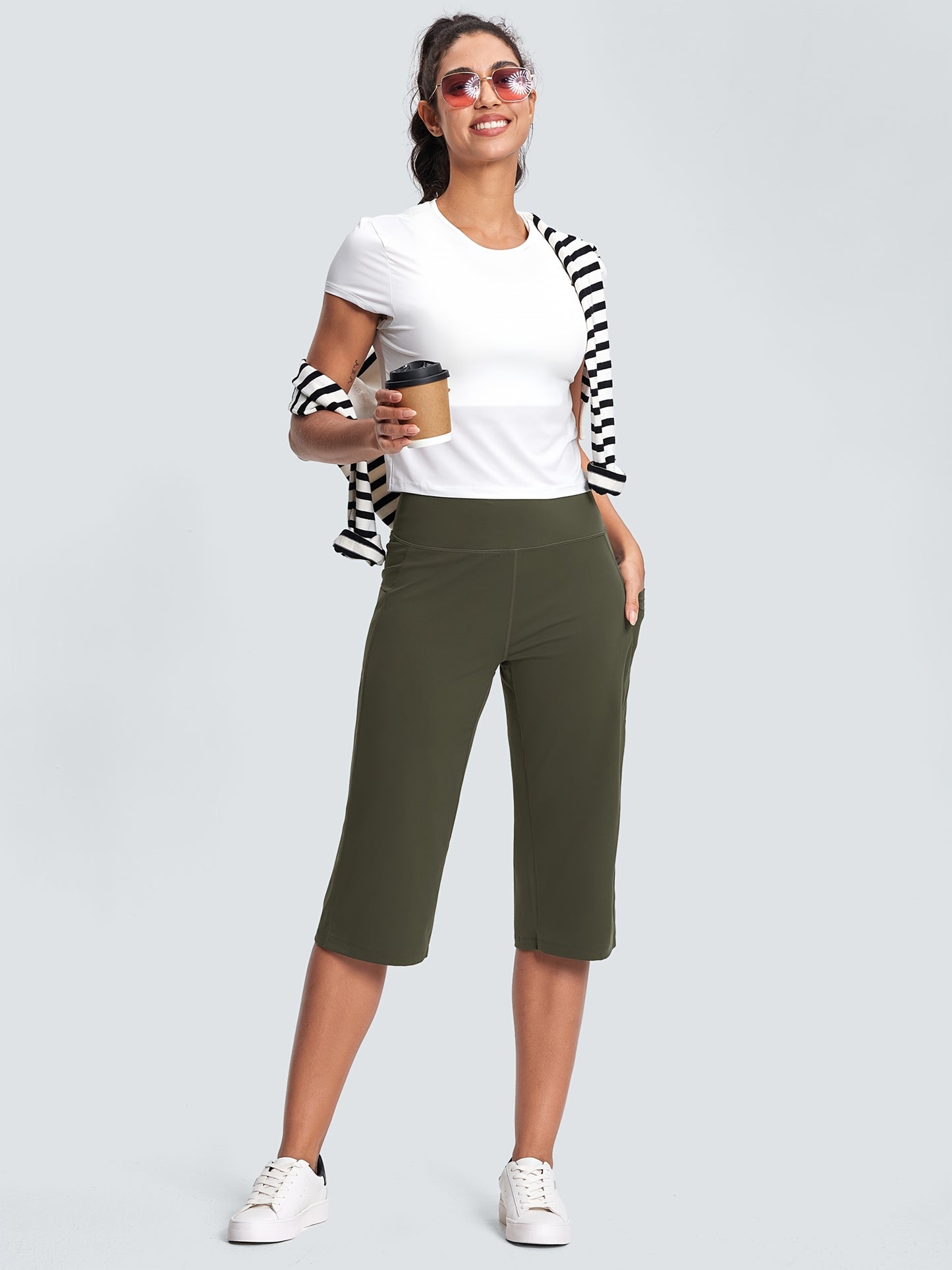 18-Inch Capri Trousers for Women Featuring a High Waist, Pockets, Tummy Control, And a Loose Straight Leg Design Suitable for Workouts And