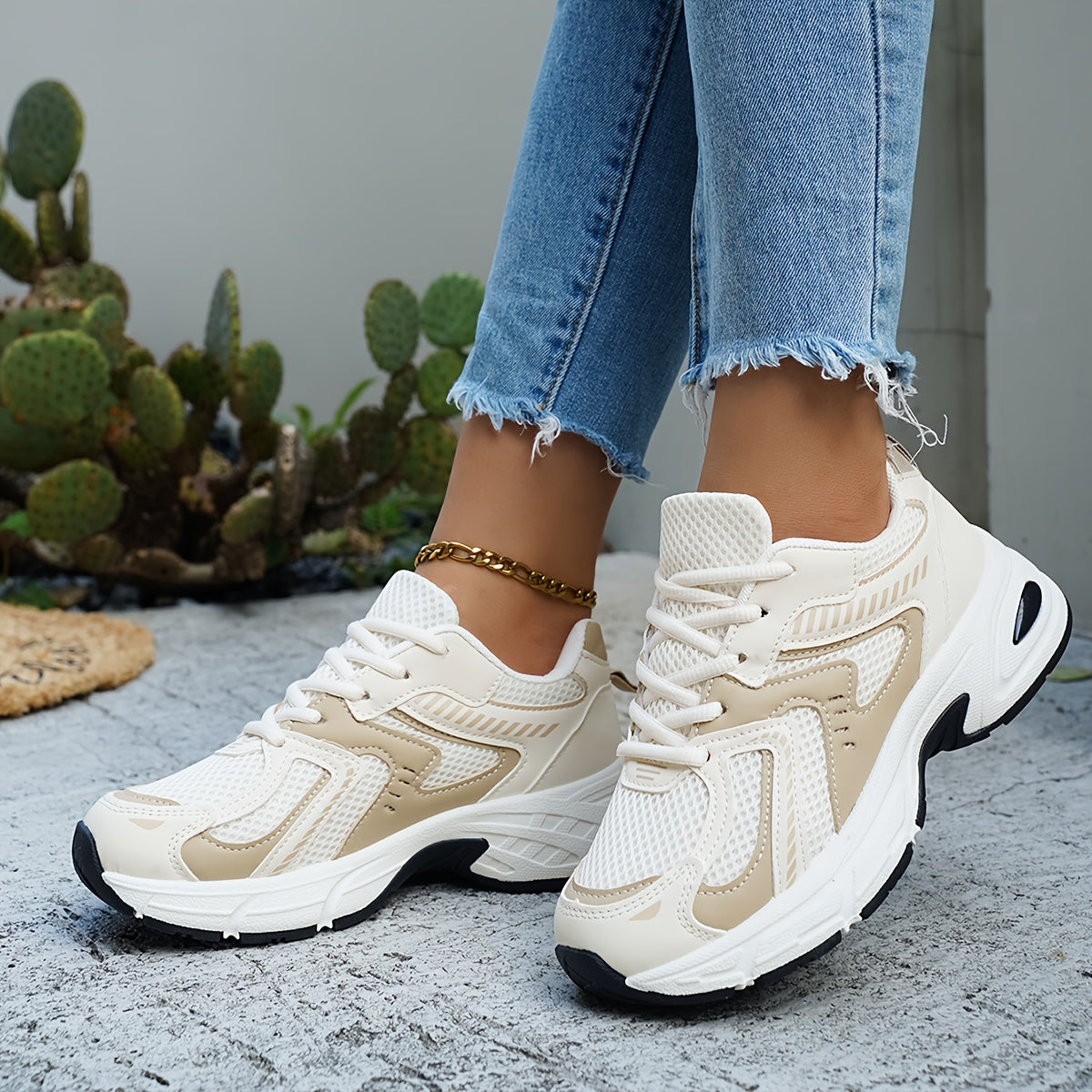 Athletic Shoes for Women Featuring Color-Blocking Design, Breathable Mesh for Running And Walking, And Casual Styles That Add Height., Women Shoes, Sneakers
