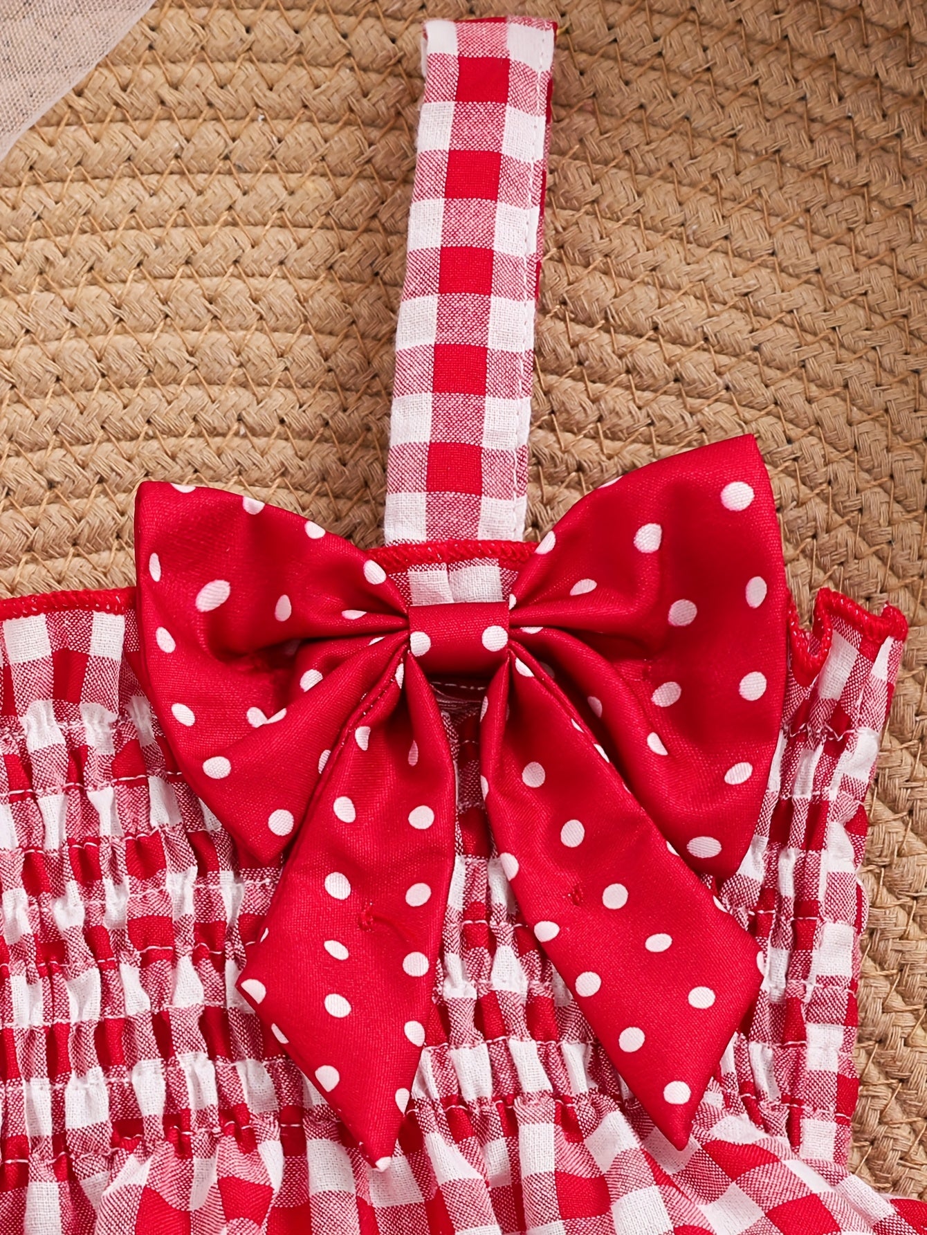 Set of 2 Girls' Outfits for Spring And Summer: a Gingham Dress with a Strawberry Print And Bow, Paired with Red Polka Dot Shorts. This Casual Set Is Machine Washable And Ideal for Toddlers, Featuring a Comfortable Spandex Design, for Outdoor