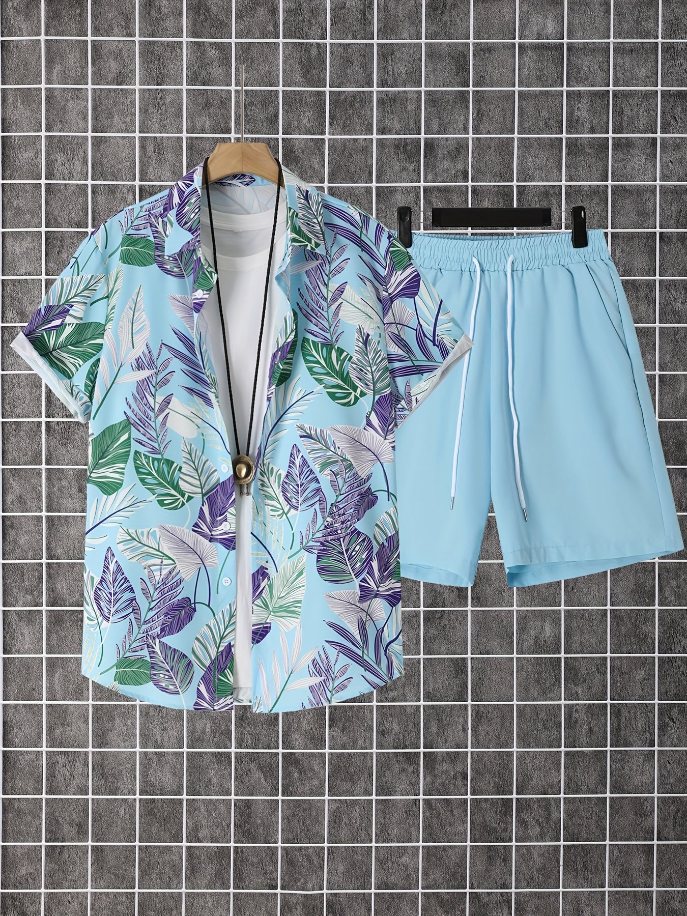 Set of 2pcs: Men'S Summer Short-Sleeve Button-Up Shirt And Shorts.