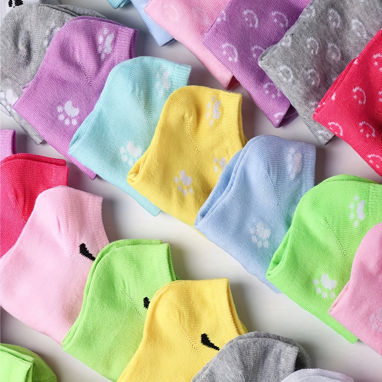 20 Pairs Of Cute Boat Socks with Mixed Color Heart/stripe Patterns, Ribbed Low Cut Design, Suitable for Daily Wear In Various Places, Holiday Gifts, Giving to Lovers And Friends, Soft And Breathable Candy Socks