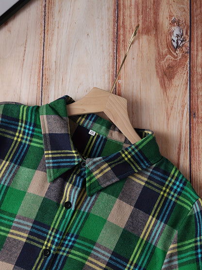 Plus Size, Plus Size Pure Mid-Length Plaid Long Sleeve Shirt for Women, Korean Style Loose Fit Versatile Casual Shirt Cardigan Outerwear, Suitable for Christmas, New Year, Valentine's Day Holiday Outfits, Skin-Friendly Fabric Texture