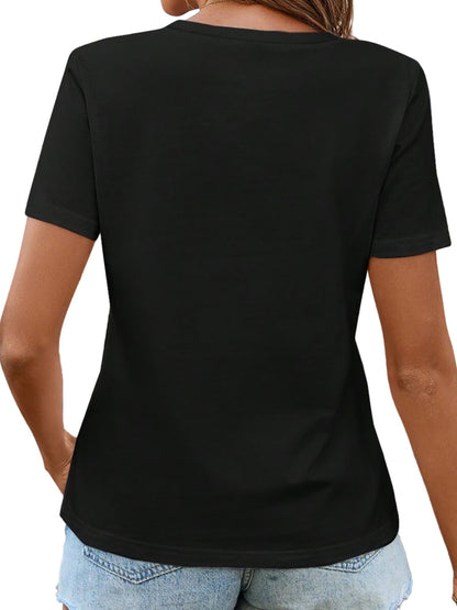 Women'S Elegant Vneck Short-Sleeved T-Shirt | Featuring Flag Print, Soft Stretchy Fabric, Machine Washable, Ideal For Spring/Summer Casual Wear