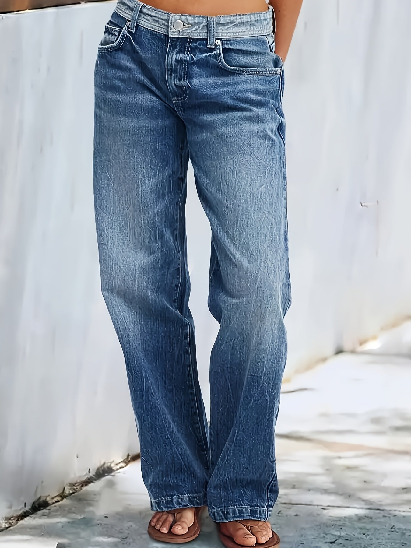 HME Women'S Vintage Relaxed Jeans, Designed with a Fit And Five-Pocket Style. Crafted from Durable Washed Denim, Highlighting a Waistband Patchwork Feature. The Material Is Flexible, Cozy, And Airy