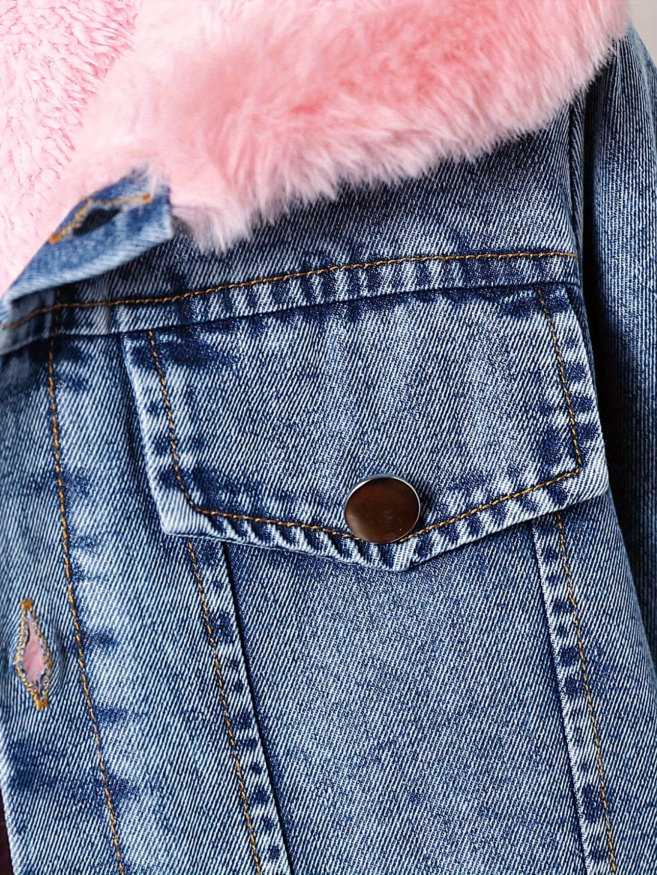 Girls' Patchwork Plush Button Hooded Denim Jacket, CasualLong-sleeved Hooded Jacket for Autumn And Winter, ChildrenDaily Wear, Suitable for Outdoor Activities And Parties