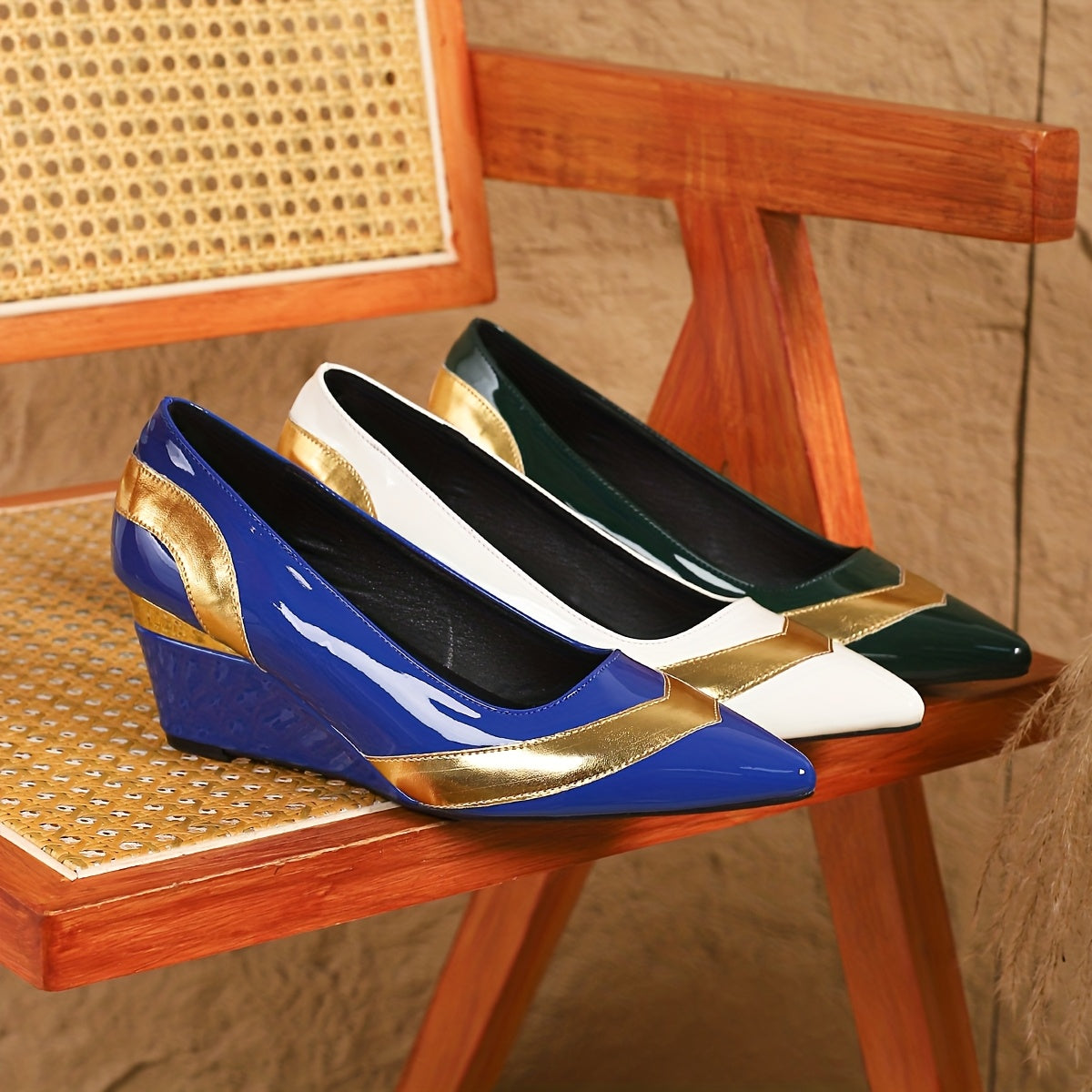 A Pair of Women'S Single Shoes with Black And Golden Color, Pointed Toe, Thick-Soled Comfortable Wedge Heels, Fashionable Leisure Elegant High, Shopping Banquet Commuting Single Shoes, Four Seasons Fashion High-Grade Noble Versatile ., Women Shoes