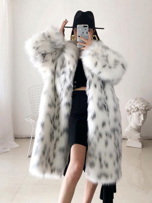 Black And White Leopard Print Women's Faux Fur Coat with Fashionable Long Collar Fox Fur Jacket