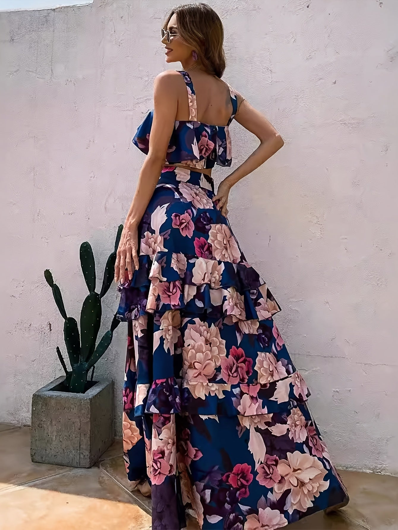 Spring/Summer New Beach Edge Holiday Style Printed Two-Piece Peplum Halter Top Cake Skirts Boho Skirts Casual Suit