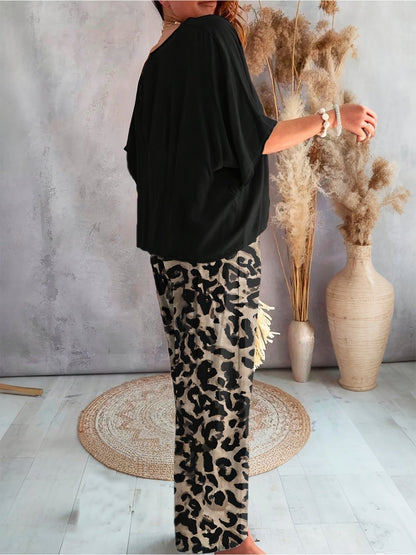 Women's Two-Piece Pants Set - Graphic Print Casual Look 9013
