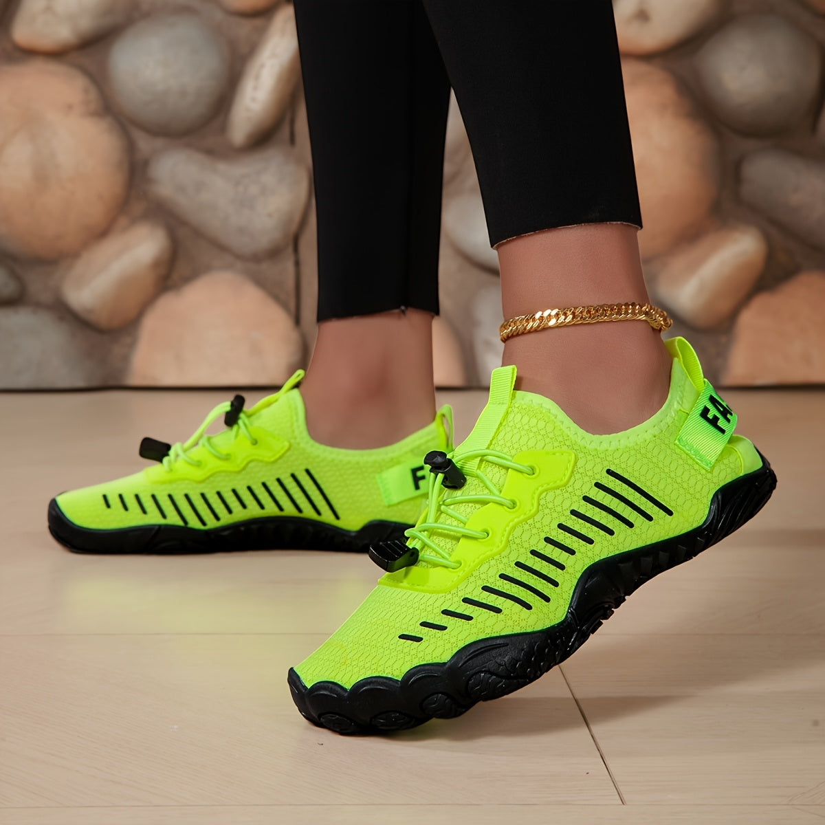 Unisex River Shoes for Outdoor Water Sports, Quick-Dry Non-Slip Wading Shoes for Beach Snorkeling, Swimming, Gym Training, Yoga, Cross Training, Multi-Functional Flat Shoes, Large Size Hiking Flat Five-Toe Shoes, Jungle Off-Road Running Shoes