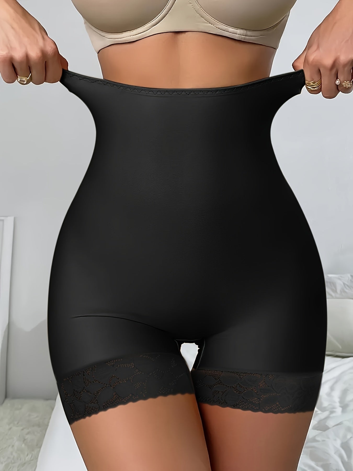1pc Seamless High-Waisted Athletic Shorts Made from 70% Polyamide And 30% Elastane Fabric, Featuring a Solid Color Design, Butt-Lifting And Tummy Control Capabilities, Thigh- Fit, Comfortable Wear, And Anti-Exposure Underwear
