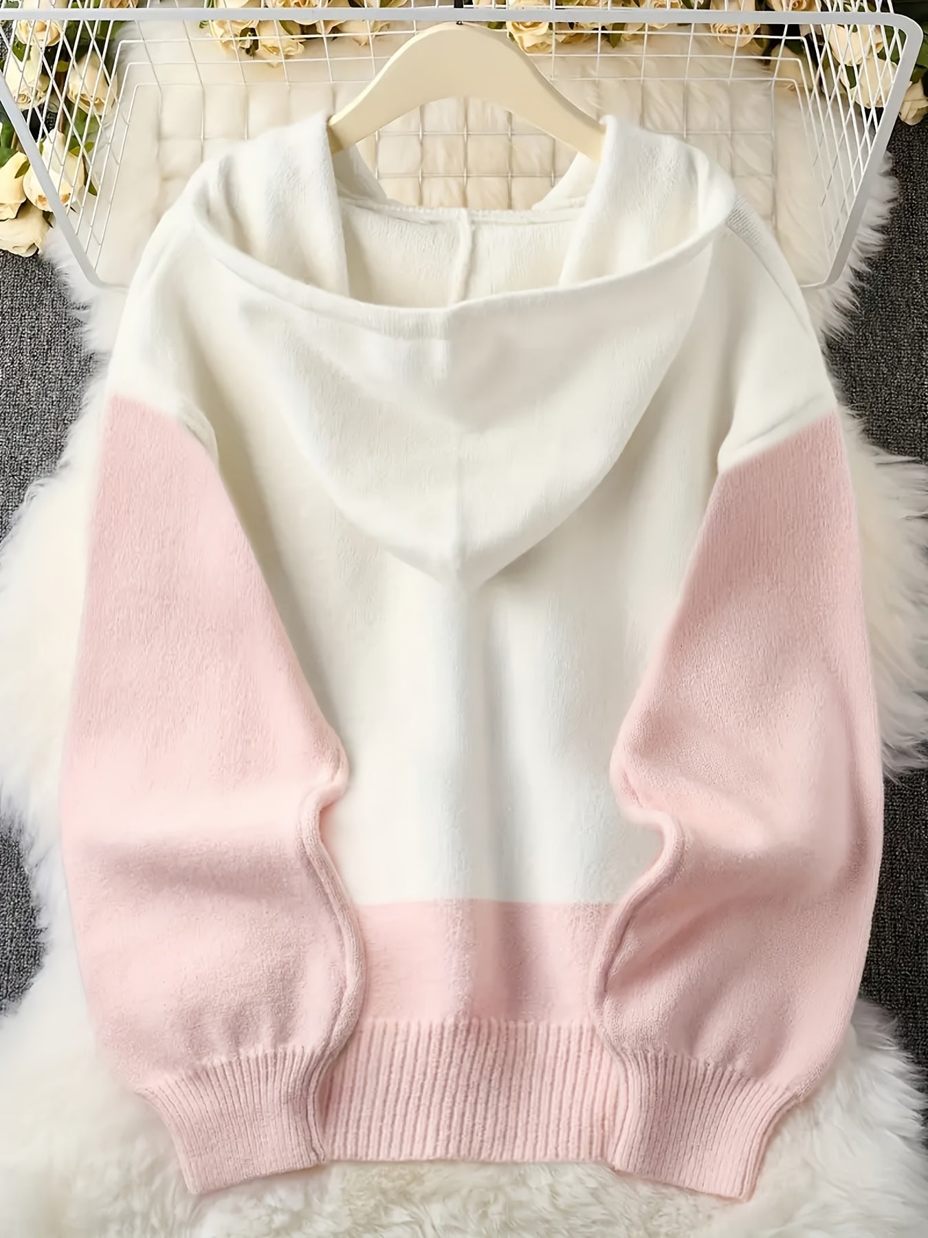 Plus Size - Fresh Pink & White Contrast Hooded Cardigan, Cozy Long Sleeve Cardigan with Button Details, Perfect for Fall/Winter