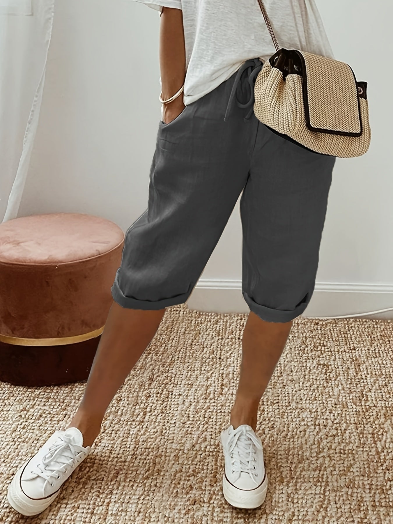 Three-Piece Contract for Summer Laziness! Boyfriend Wind Capri Pants Set, Refreshing And, Drawstring Waist + Curled Trousers + Pockets, from Home to Beach, a Set Unlocks a Casual Holiday Feeling.