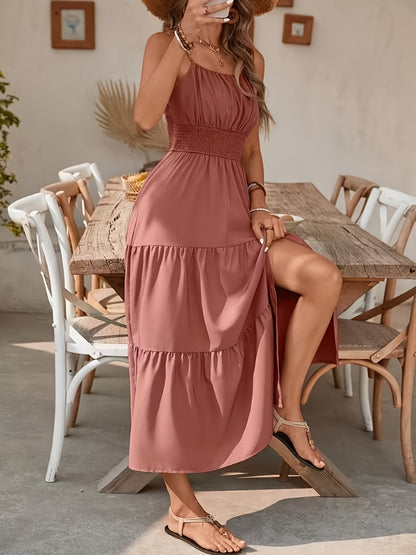 [Elegant Fitted Dress] The New Spring/Summer 2026 Halter Layered Waist-Cinching Solid Color Fitted Dress for Women's Wear Is Elegant In Style And Affordable In Price