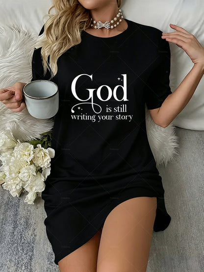 Women'S Plus Size Patterned Dress, Plus Size Nightgown, "God Is Still Writing Your Story", Plus Size Comfortable Women'S Pajamas, Short Sleeves, Soft And Breathable, Loose Fit, Casual Home Wear And Outing Wear