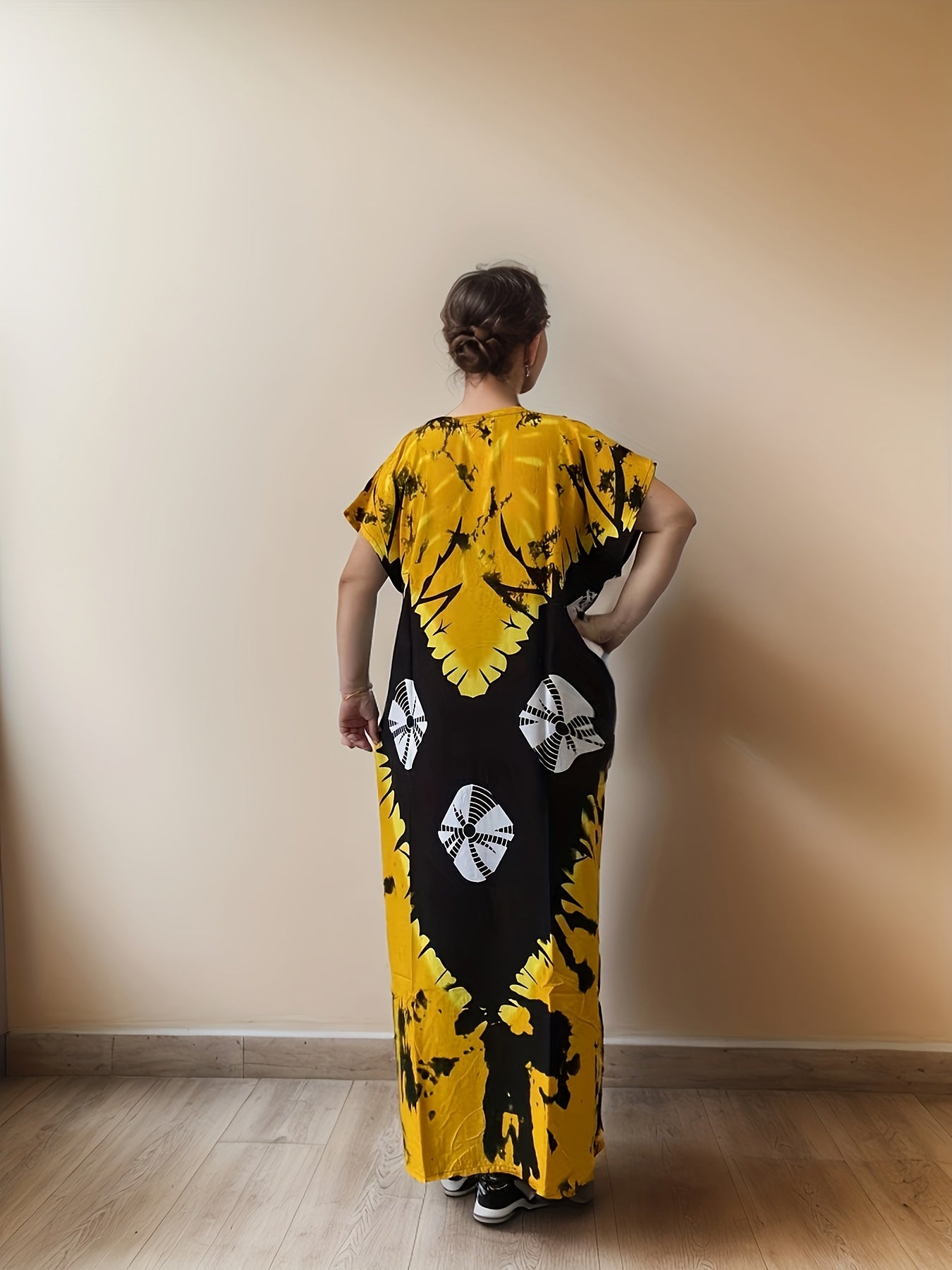 Elegant Ramadan Kaftan Dress: Middle Eastern Women's Long Sleeve, Floral Print, Rayon/Viscose, Seasonal, Straight Cut,, Sari Style, Suitable for All Seasons