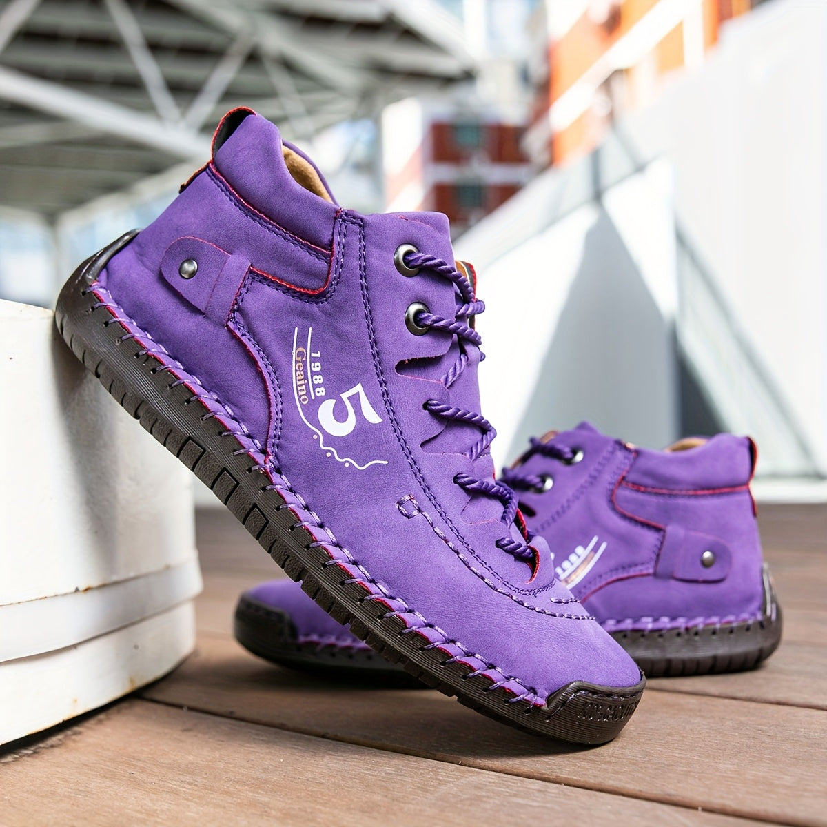 Women's Handmade Retro Sneakers - Lightweight Upper & Sole, Round Toe Mid-Top Lace-Up Casual Suitable for Walking, Dating, Casual Attire - - Versatile Footwear, Women Shoes