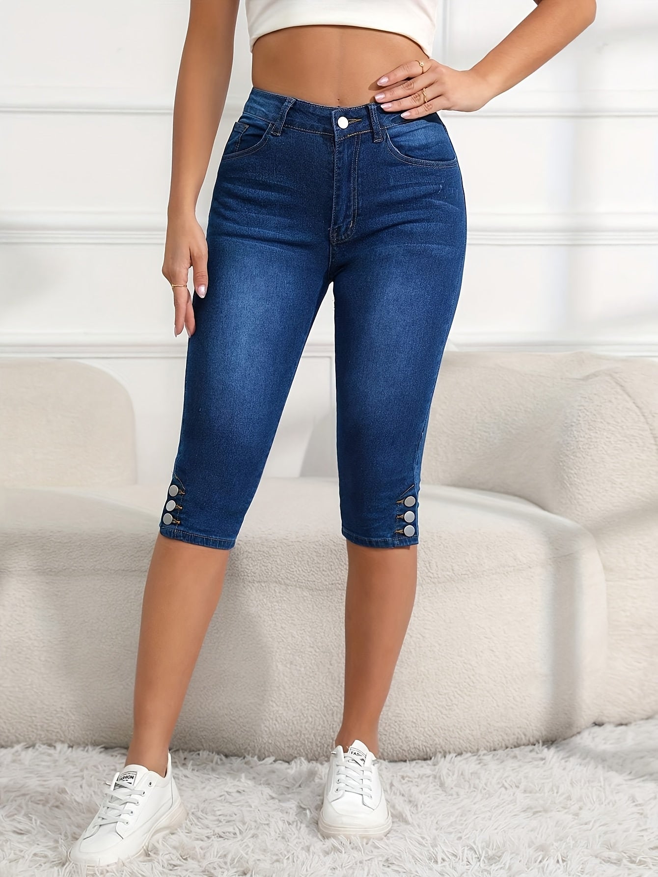 Women's Cropped Elastic Denim Mid Length Pants with Button Closure And Functional Pockets, Casual Style Cut Jeans, Comfortable for Daily Use