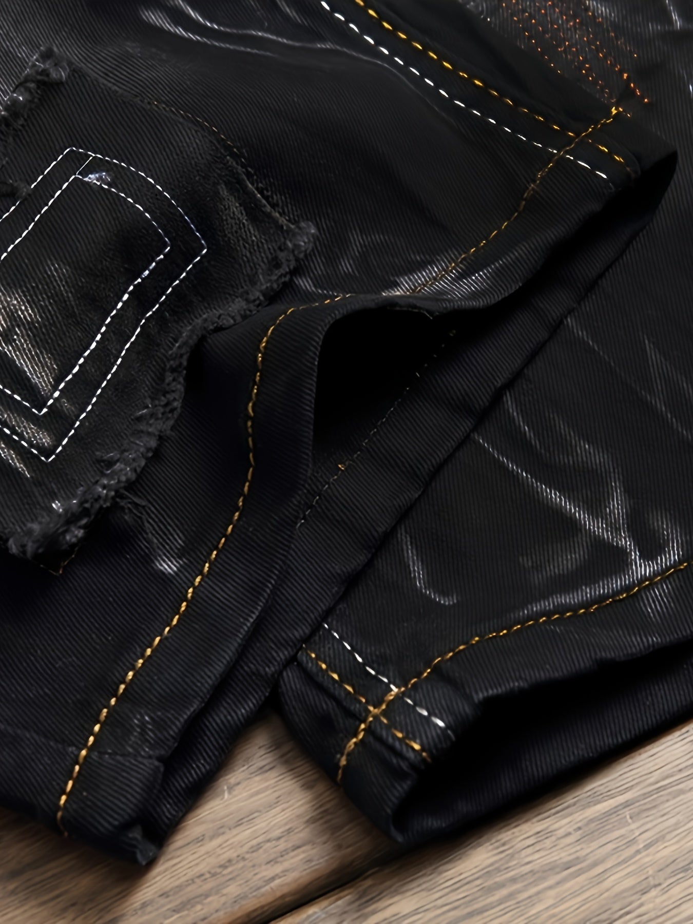 Stylish And Modern Water-Washed Ripped Denim Shorts for Men, Featuring Casual Straight Fit And Embroidered Patches, Perfect for Summer Wear